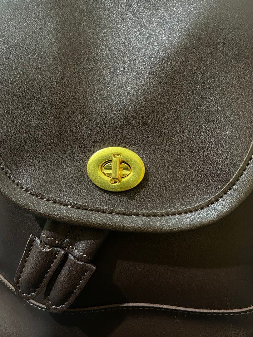 Vintage coach leather backpack 2025