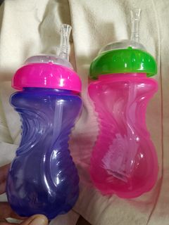 (Category: ) located in . Submitted by closet_box (Listing ID 1338366018, Image 1). Description: .
