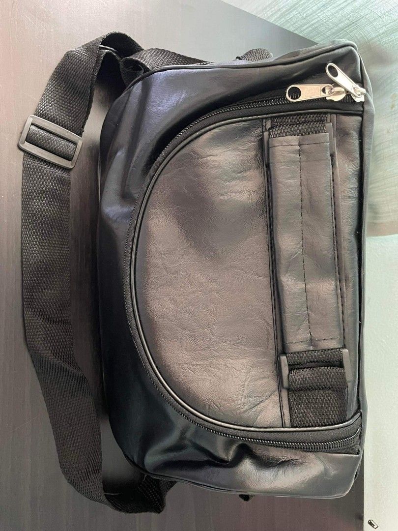 Nursing OB bag (Category: Medical Supplies & Tools) located in Quezon City. Submitted by jesselee14kpop (Listing ID 1338298587, Image 3). Description: brandnew affordable onhand negotiable good quality and condition open for pick up and delivery high quality we also sell many medical supplies call me 09268225723 cod,gcash,bank transfer.