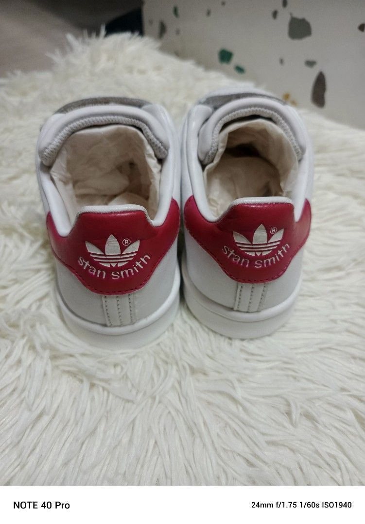 Adidas stan confusingv smith Rose