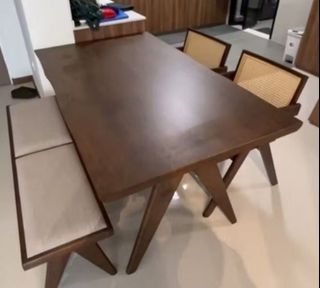 (Category: ) located in . Submitted by joggerislandfurniture (Listing ID 1338468009, Image 1). Description: .