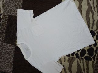 (Category: ) located in . Submitted by dots.wardrobe (Listing ID 1338433708, Image 1). Description: .