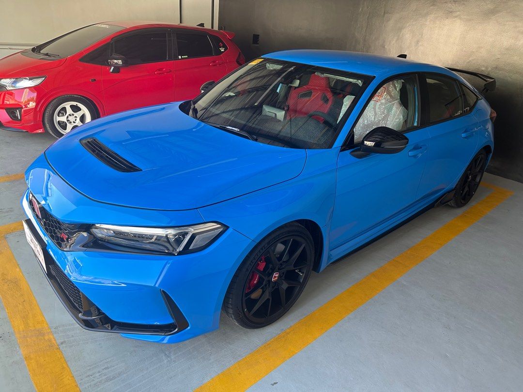 Rare Racing Blue 2024 Honda Civic Type R FL5 Good as New ODO 200kms ...