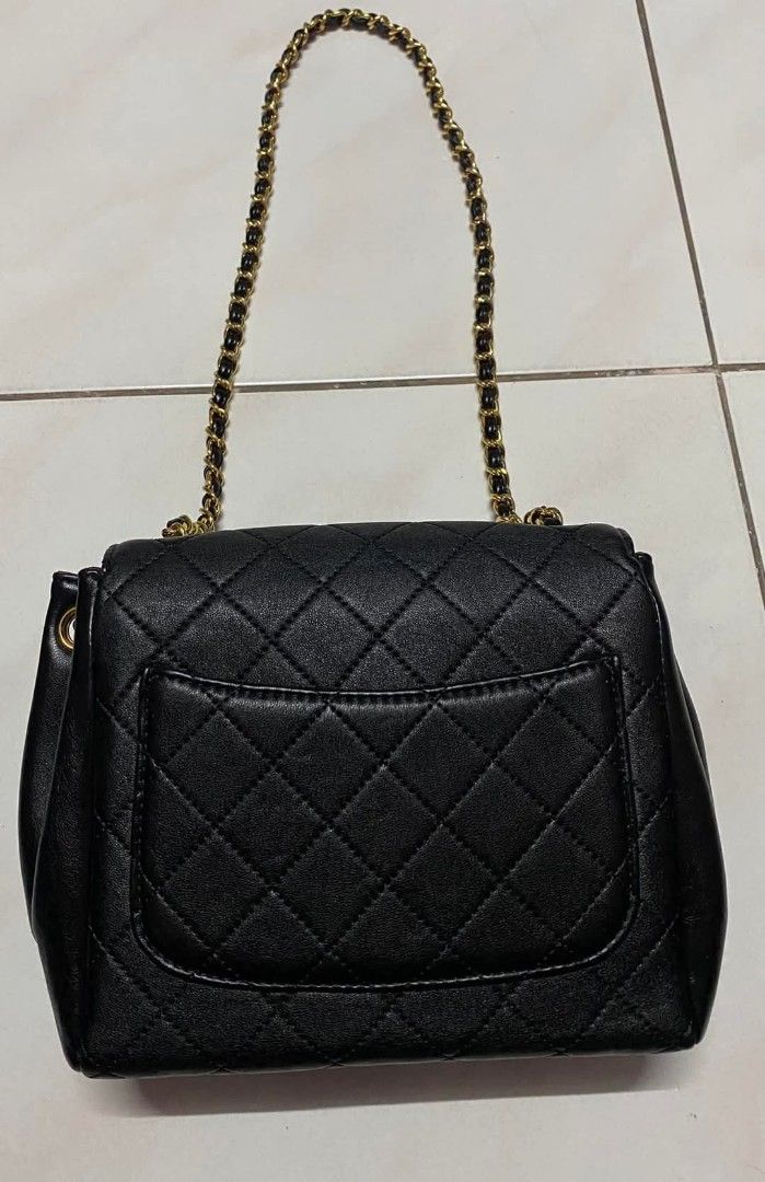 Vintage chanel sling bag store
