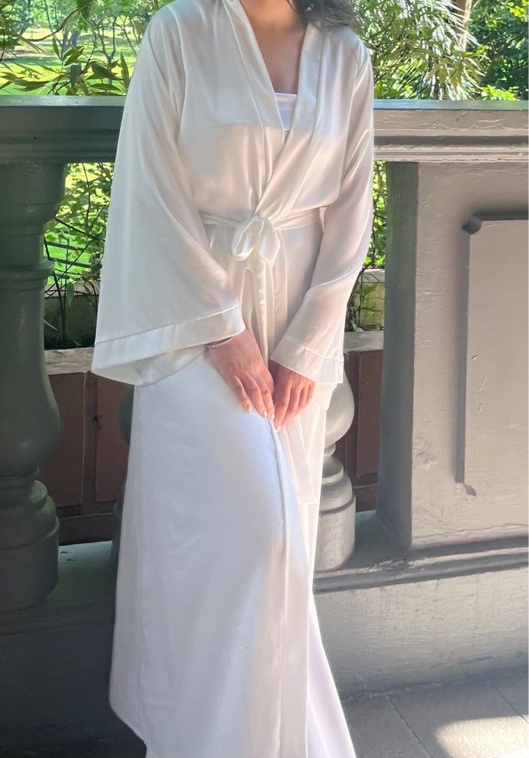 White Wedding Prep Dress and Robe Satin (Category: Dresses) located in Manila. Submitted by declutterwithac (Listing ID 1338337967, Image 3). Description: Sold as set, dress and robe Size medium Used once for wedding.