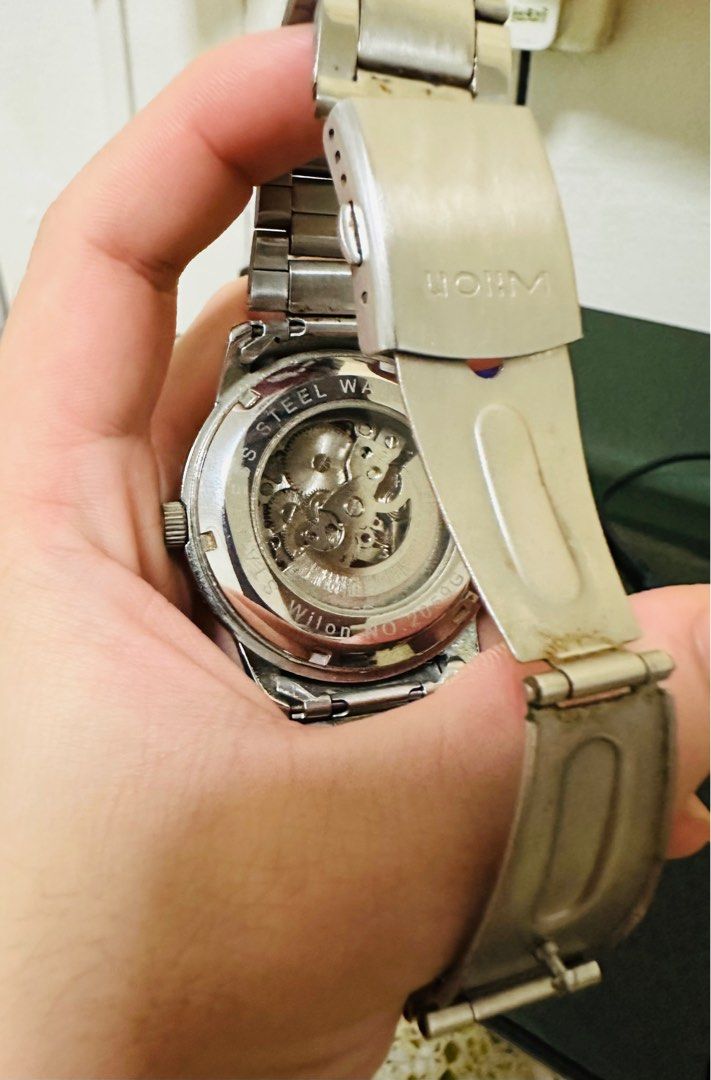 Wilon Automatic watch (Category: Men's Watches) located in Singapore. Submitted by wplim97 (Listing ID 1338416082, Image 4). Description: .