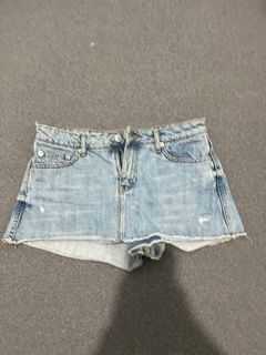 (Category: ) located in . Submitted by baybae (Listing ID 1338390218, Image 1). Description: .