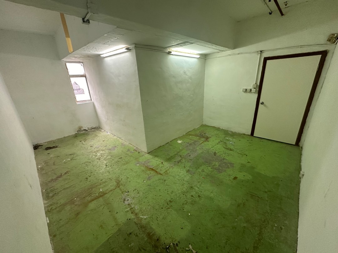 Private mini-storage studio for rent in Kwai Chung, direct landlord, all-inclusive, no commission63438402972802112