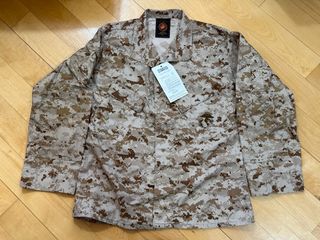 （分類：）位於 。 由 yorkieng 提交（商品編號 1338635801，圖片 1）。簡介： 。