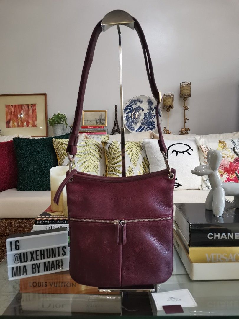 💯% Authentic Longchamp Sling (Category: Luxury Bags & Wallets) located in Paranaque City. Submitted by luxehuntsmla.bymari (Listing ID 1338496675, Image 1). Description: 💯% Authentic Longchamp Sling 🔸Scratches all over the bag's body 🔸Bag only 🔸Hardware 9/10 🔸Clean inside 🔸Flaw: please refer to posted pictures Php 1000 only (from Php 1500) FIXED! 🔸All items posted are guaranteed authentic or your money-back if proven fake by a legitimate 
