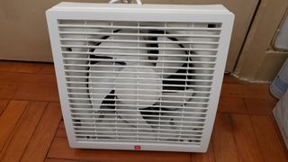 （分類：）位於 。 由 simonov79 提交（商品編號 1338546102，圖片 1）。簡介： 。