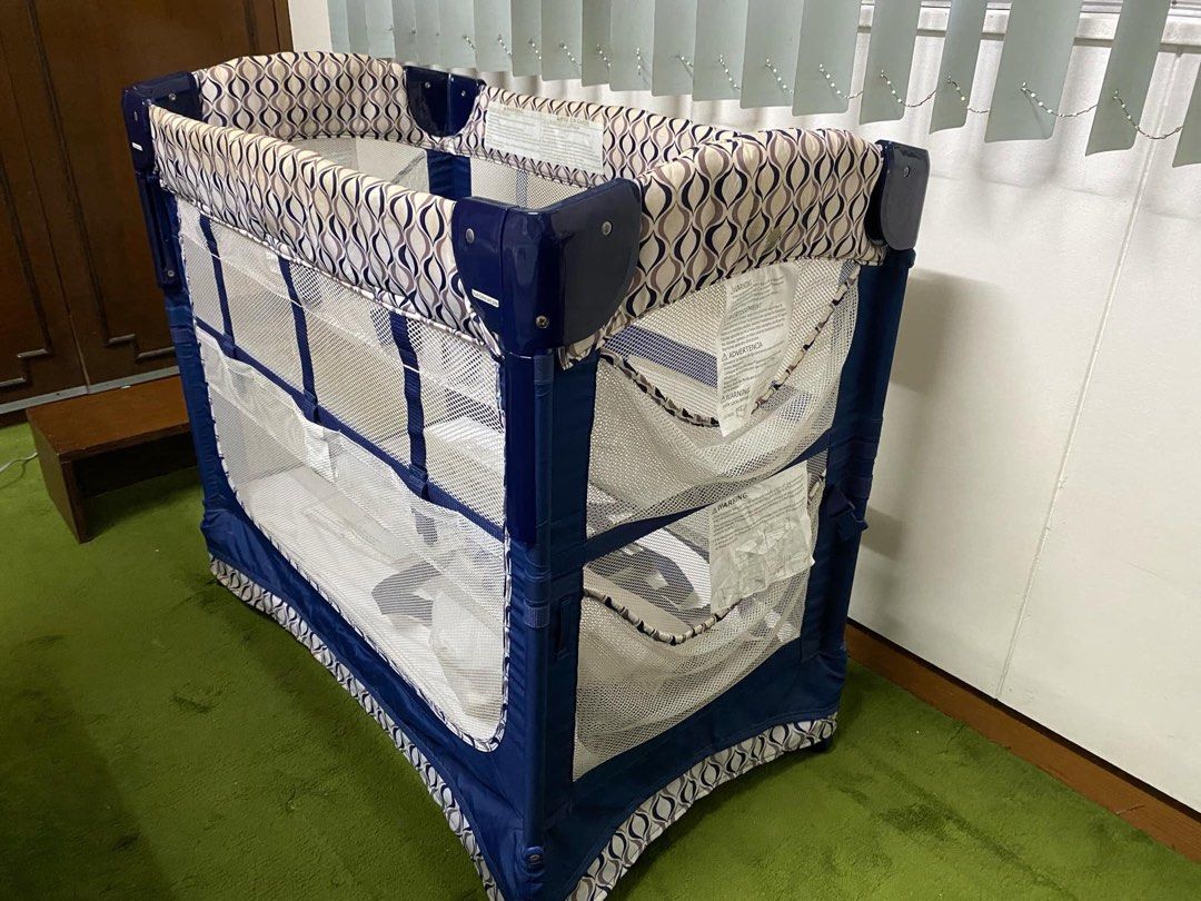 Playpen/bedside crib (Category: Cots & Cribs) located in San Pedro. Submitted by icesyp (Listing ID 1338555560, Image 3). Description: PLEASE READ Arm’s Reach Mini Ezee 2-in-1 Well loved bassinet for babies. There are some cosmetic imperfections( brown discoloration on the sides) due to storage. This was cleaned and disinfected before we packed away. .