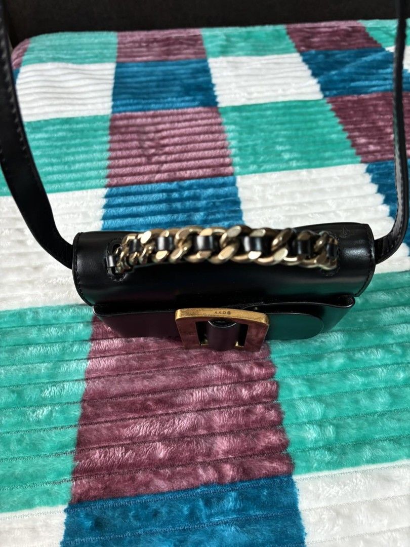 Auth Boyy mini bag. All leather (Category: Purses & Pouches) located in Paranaque City. Submitted by egg_shells (Listing ID 1338507169, Image 2). Description: Original and authentic purchased from Boyy store for almost 30k no more inclusions hence selling low perfect for formal event.