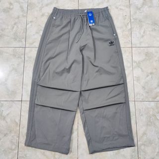 (Kategori: ) berada di . Dikirim oleh Shoptaru (ID iklan 1338494204, Gambar 1). Deskripsi: .