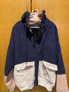 (Category: ) located in . Submitted by iiivix (Listing ID 1338611917, Image 1). Description: .