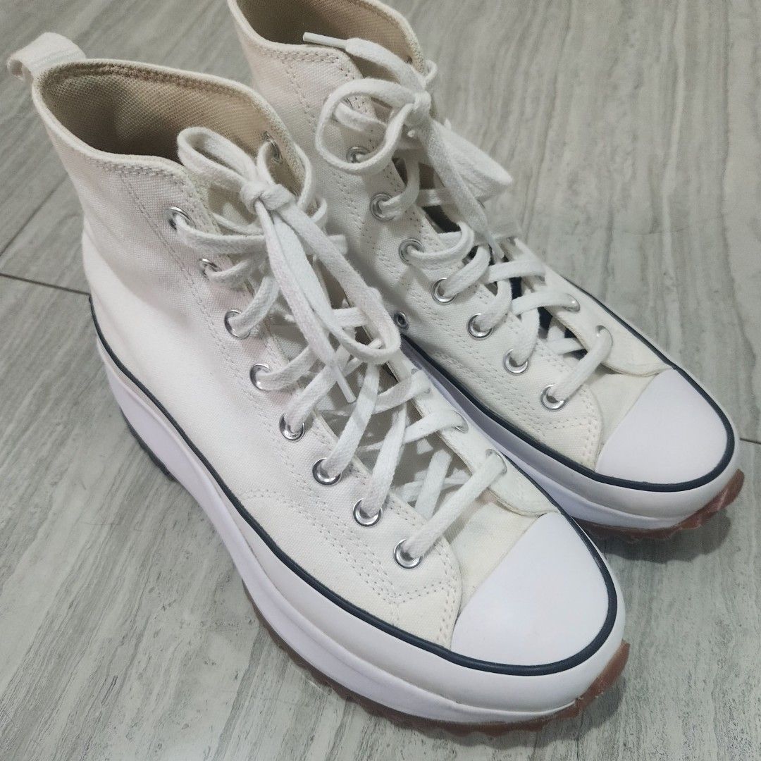 Converse runstar highcut (Category: Sneakers) located in Cebu City. Submitted by rocketnini (Listing ID 1338533768, Image 1). Description: Selling My Converse Runstar bought in bangkok thailand RFS: 2 Size bigger than my size. No Box i left it bangkok. Only used three times Size EU41 Flawless Fixed price: P2,500.