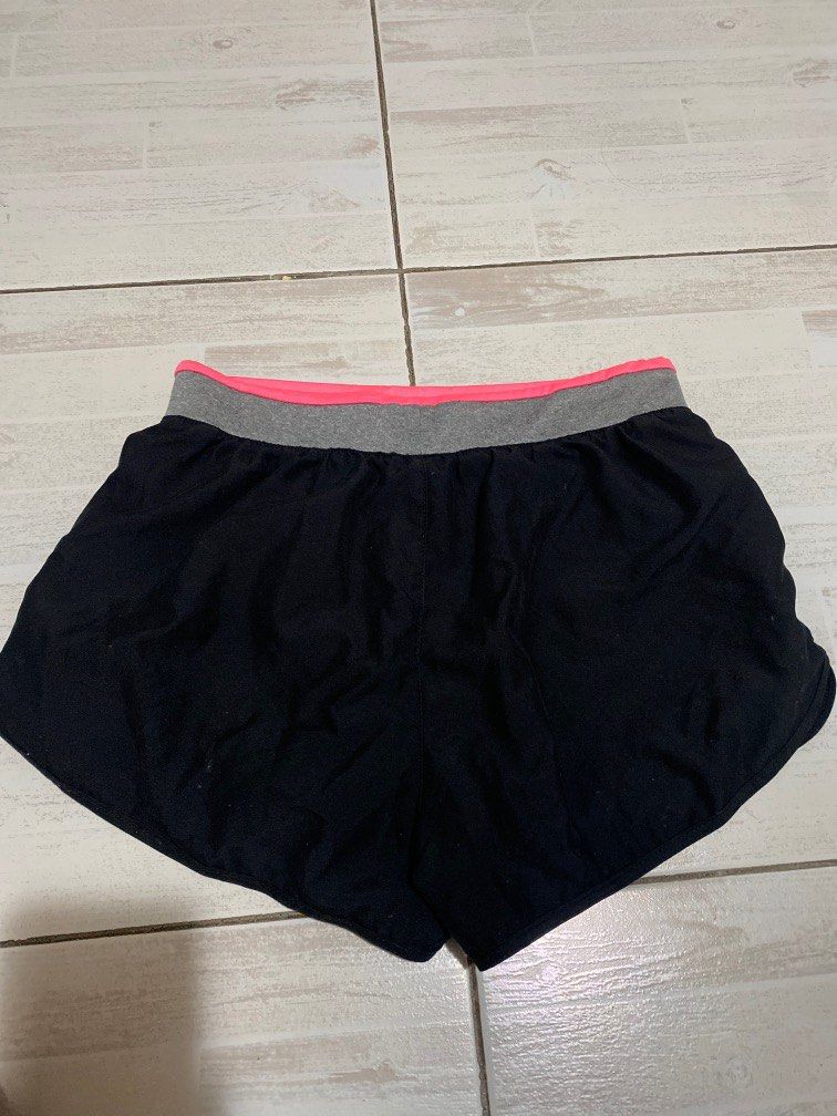 Decathlon running shorts (Category: Shorts) located in Manila. Submitted by helpherdeclutter (Listing ID 1338490208, Image 3). Description: 2xs on tag but perfect fit for xs.