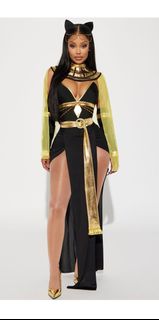 (Category: ) located in . Submitted by smilingpineapple (Listing ID 1338499018, Image 1). Description: .