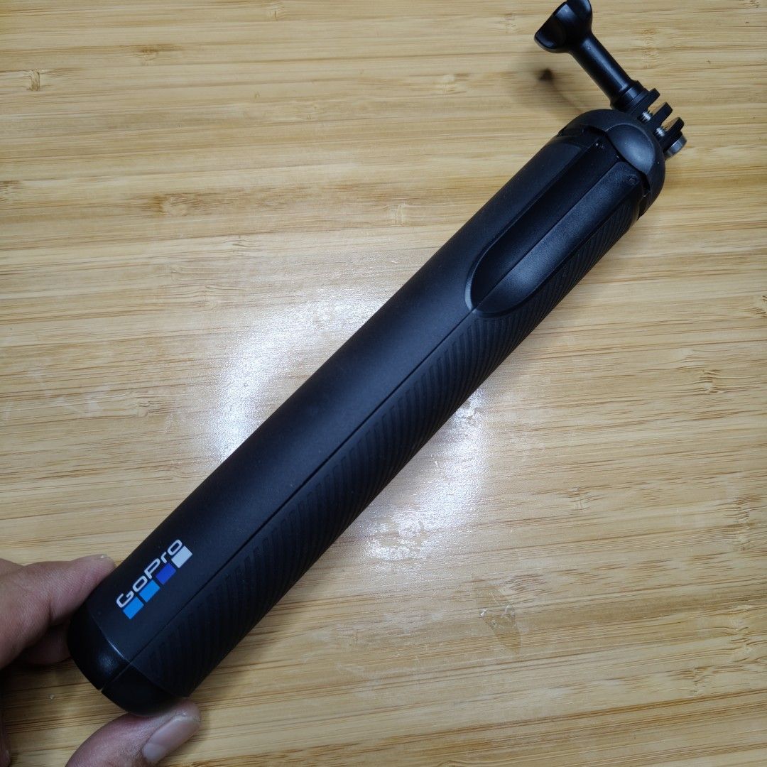 Go Pro Max Grip + Tripod (Category: Tripods & Monopods) located in Manila. Submitted by rossinicalabig (Listing ID 1338508020, Image 3). Description: 2,500ONLY Original Go Pro Accessory Good as new! Pwede nyo po itest ang mga go pro,digicams and Canon,Nikon,Fuji lenses for sale sa studio nmin khit undecided pa bumili. Exact address of STUDIO J 2.0: 4427 Old Sta.Mesa Street, Sta.Mesa Mla (infront of Mercury Drugs) Open til 8PM po kmi today. Indoor