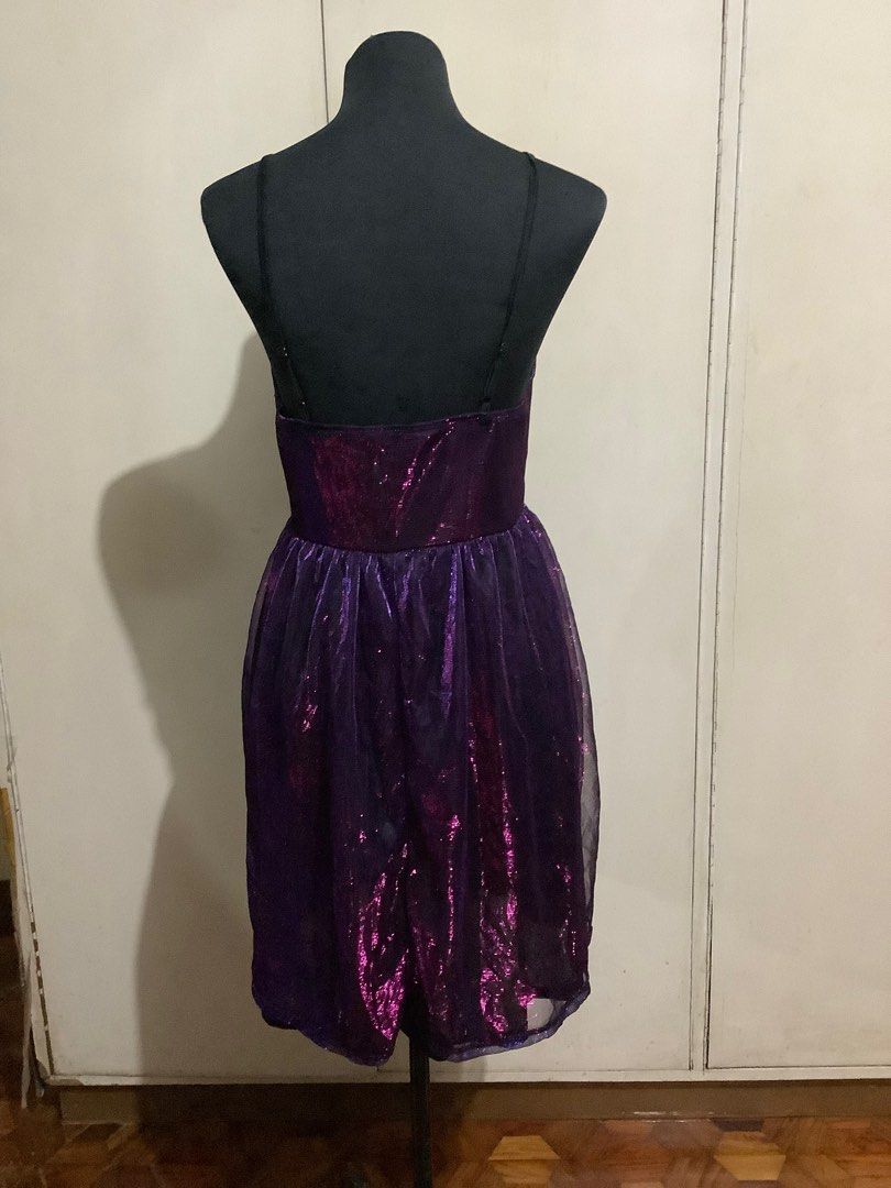 Gradient Purple Color Mesh Party Dress (Category: Dresses) located in Manila. Submitted by angelshope (Listing ID 1338583099, Image 2). Description: Gradient Two Color Mesh Party Dress Double lining Size Large .