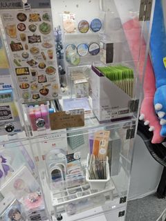 （分類：）位於 。 由 hideout.hk 提交（商品編號 1338636367，圖片 1）。簡介： 。