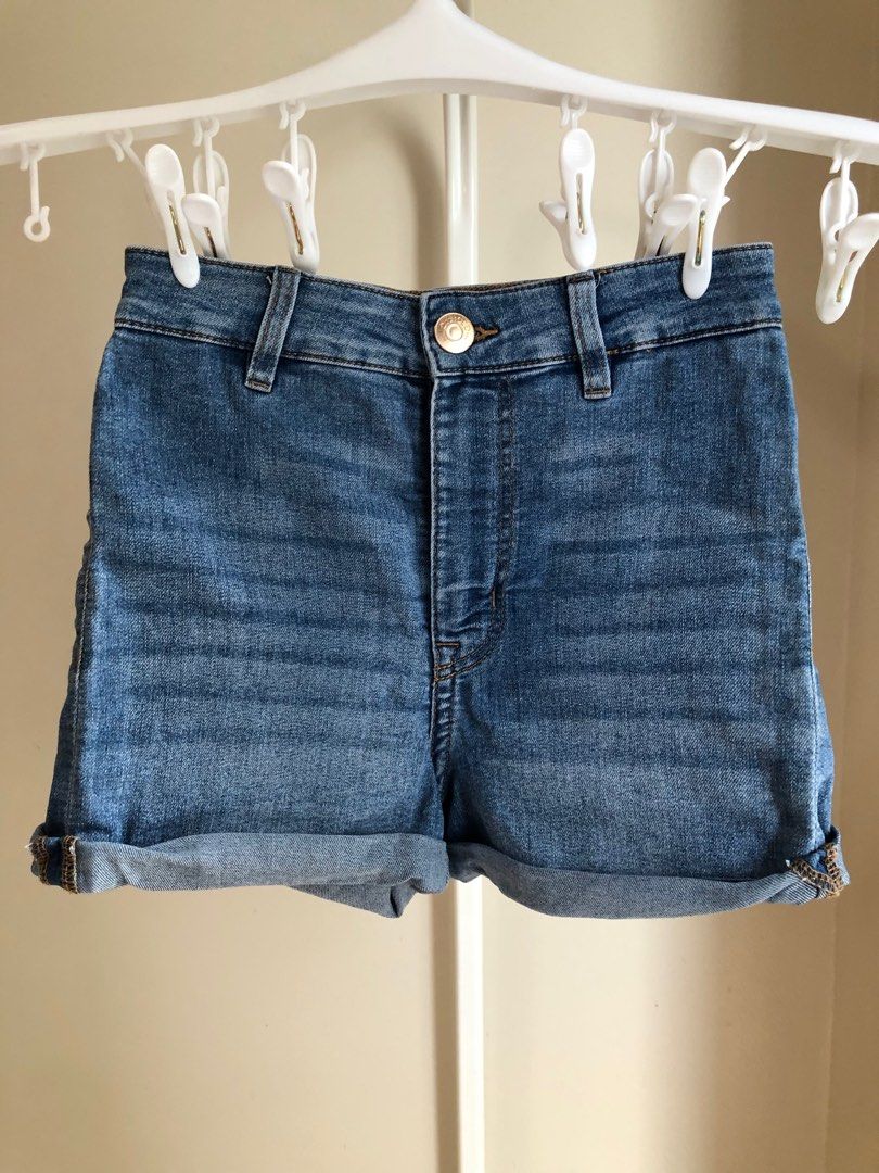 H M DIVIDED High Waist Shorts Women s Fashion Bottoms Shorts on Carousell