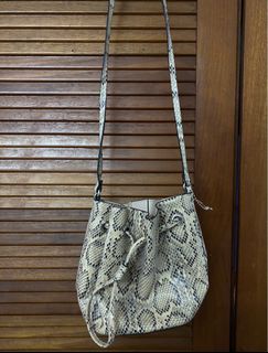 Affordable bag h m For Sale Sling Bags Carousell Malaysia