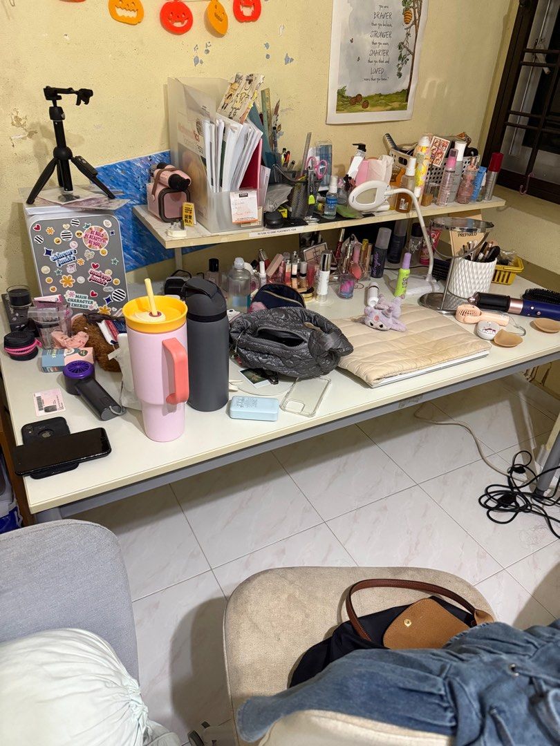 Ikea study table (Category: Tables & Sets) located in Singapore. Submitted by benisluvr (Listing ID 1338602797, Image 1). Description: as u can see can fit alot of things dm for measurements. pls arrange ur own transport @ to collect from cck comes with the upper deck Thx.
