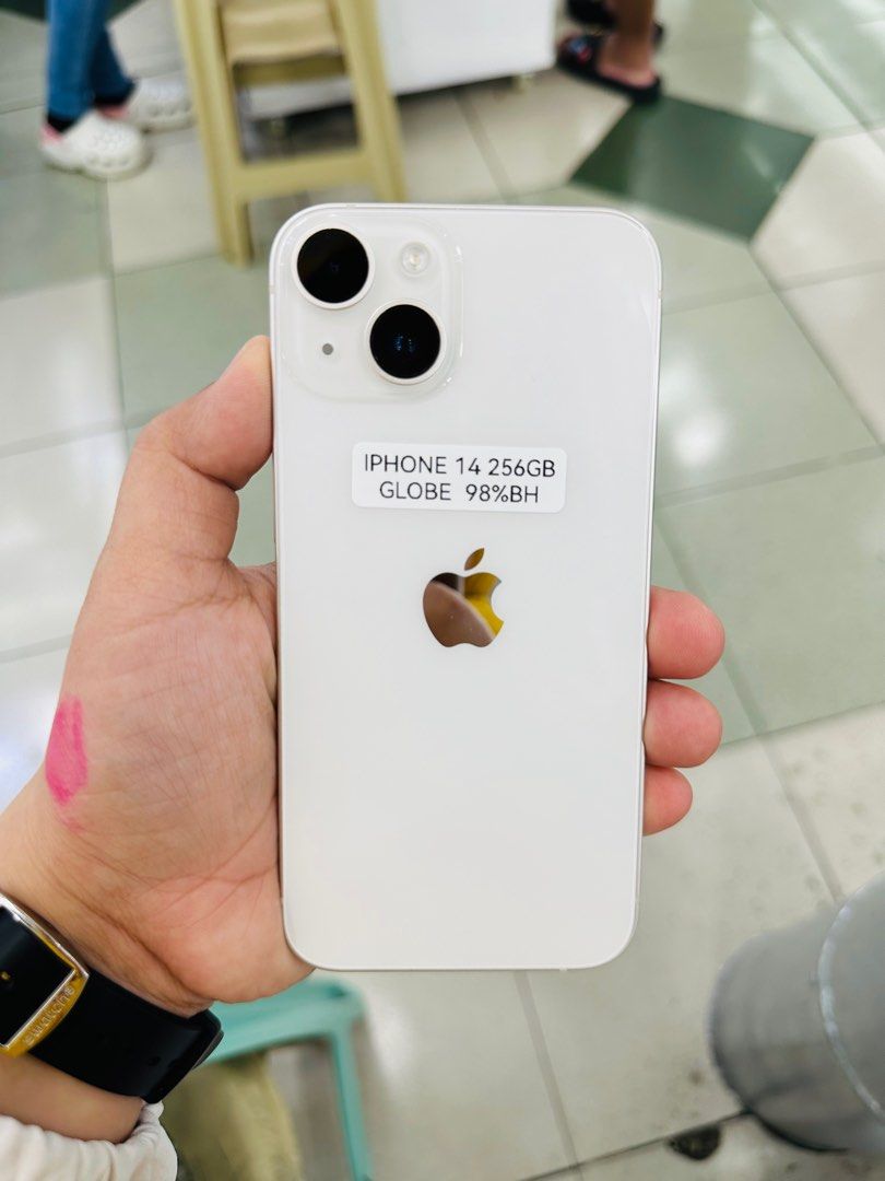 Iphone 14 256gb 98% batt Globelocked NTC (Category: iPhone 14 Series) located in San Juan City. Submitted by javedsgadgetshop (Listing ID 1338560699, Image 1). Description: OPEN FOR INSTALLMENT VIA CREDIT CARD/GGIVES/SPAY/BILLEASE & SWAP/TRADE-IN! BUY AND SELL! Quick Specs : Iphone 14 •256gb •NTC Variant •98% batt health •Globelocked •95% Smoothness •No hidden issue | No Repaired •100% Authentic | Not Refurbished •w/ OEM Charger & store warranty 