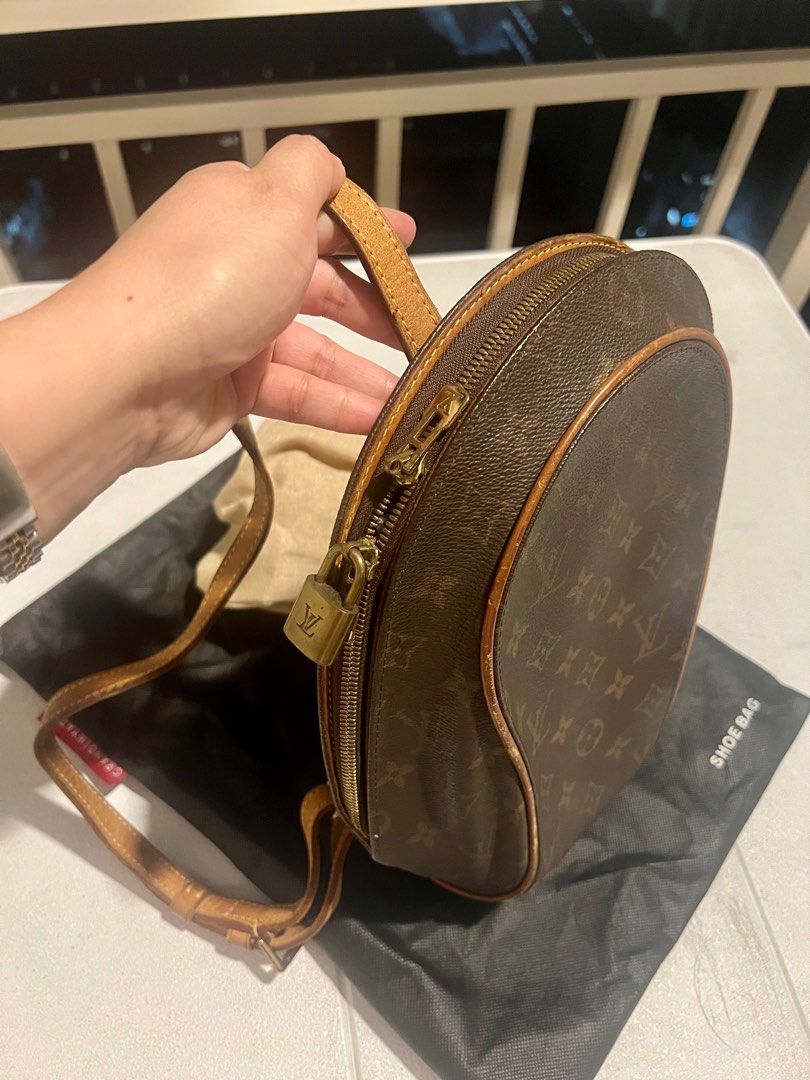 LV ellipse backpack (Category: Luxury Bags & Wallets) located in Mandaluyong City. Submitted by shielalovess (Listing ID 1338600272, Image 2). Description: Hi I’m selling my LV ellipse backpack Authentic/Original preloved with dust bag only Please check flaws and scratches on each pictures. Letting go for 22k only Meet up or pick up delivery c/o buyer Thank you .