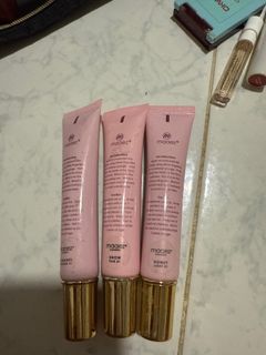 (Category: ) located in . Submitted by makeupxdhia (Listing ID 1338547774, Image 1). Description: .