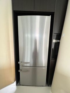 (Category: ) located in . Submitted by lexusfudgy (Listing ID 1338497984, Image 1). Description: .