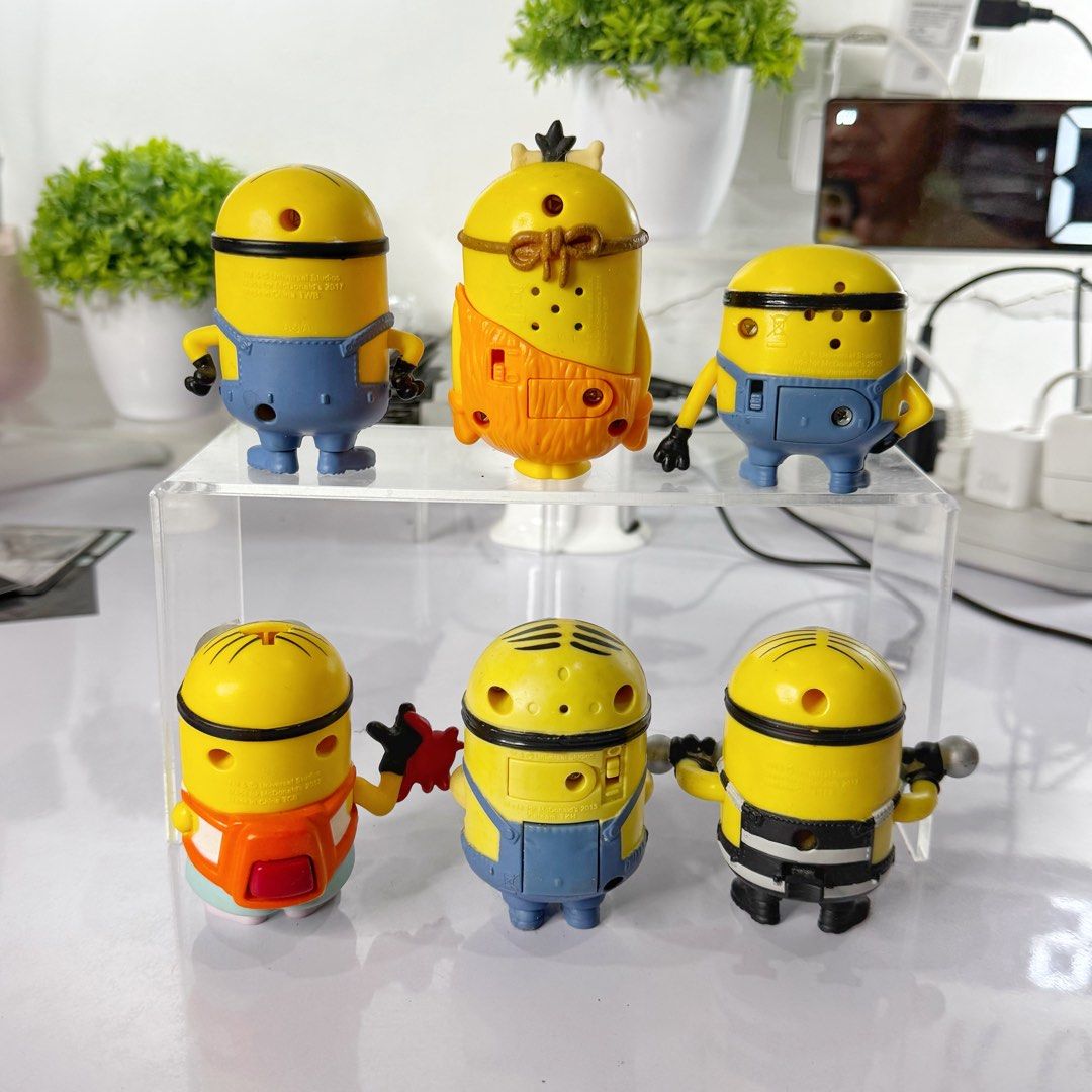 MINIONS MCDO MEAL TOYS UNIVERSAL STUDIO (6pcs) (Category: Character Goods) located in Las Pinas. Submitted by yphobbycorner (Listing ID 1338555672, Image 2). Description: 🔥🔥ANIK ANIK SALE🔥🔥 CUTE MINIONS MEAL TOYS (6pcs) 📌Sale take all - Php270 only *what you see is what you get *as is (expect paint chips and scratches) *bawal sa maarte at maselan *got this 50-70each *selling cheap as bundle ✅Location : Pulang Lupa Dos, Las Piñas City ✅Paymen