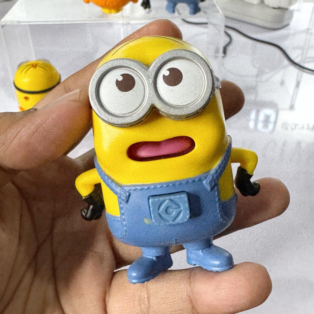 MINIONS MCDO MEAL TOYS UNIVERSAL STUDIO (6pcs) (Category: Character Goods) located in Las Pinas. Submitted by yphobbycorner (Listing ID 1338555672, Image 3). Description: 🔥🔥ANIK ANIK SALE🔥🔥 CUTE MINIONS MEAL TOYS (6pcs) 📌Sale take all - Php270 only *what you see is what you get *as is (expect paint chips and scratches) *bawal sa maarte at maselan *got this 50-70each *selling cheap as bundle ✅Location : Pulang Lupa Dos, Las Piñas City ✅Paymen