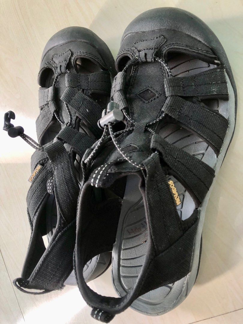 Nevados Sandals