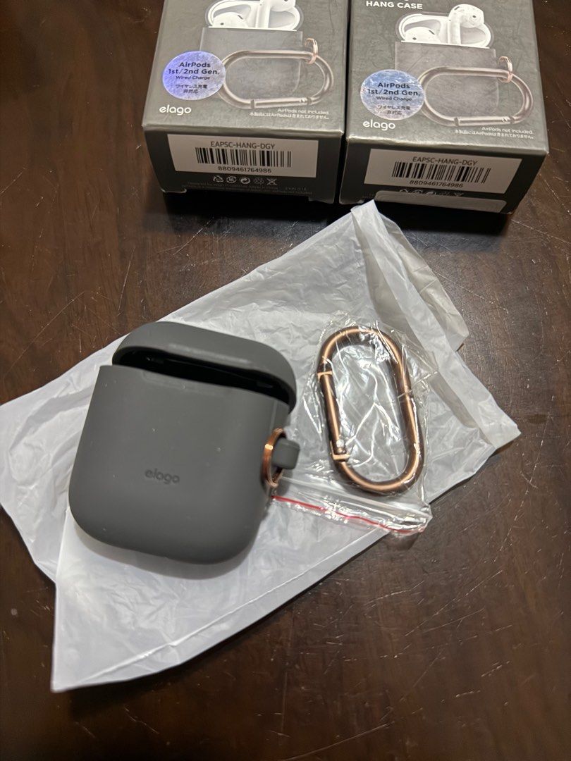 Original Elago Case for AirPods 1 and 2 (Category: Cases & Sleeves) located in Manila. Submitted by razelysonn (Listing ID 1338520695, Image 3). Description: Compatible for AirPods 1st Gen and 2nd Gen Below SRP already, Fixed price.