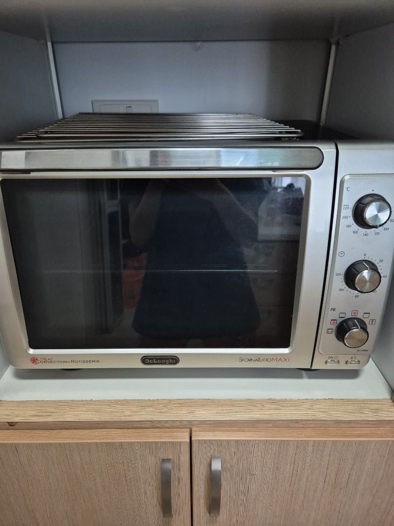 Oven