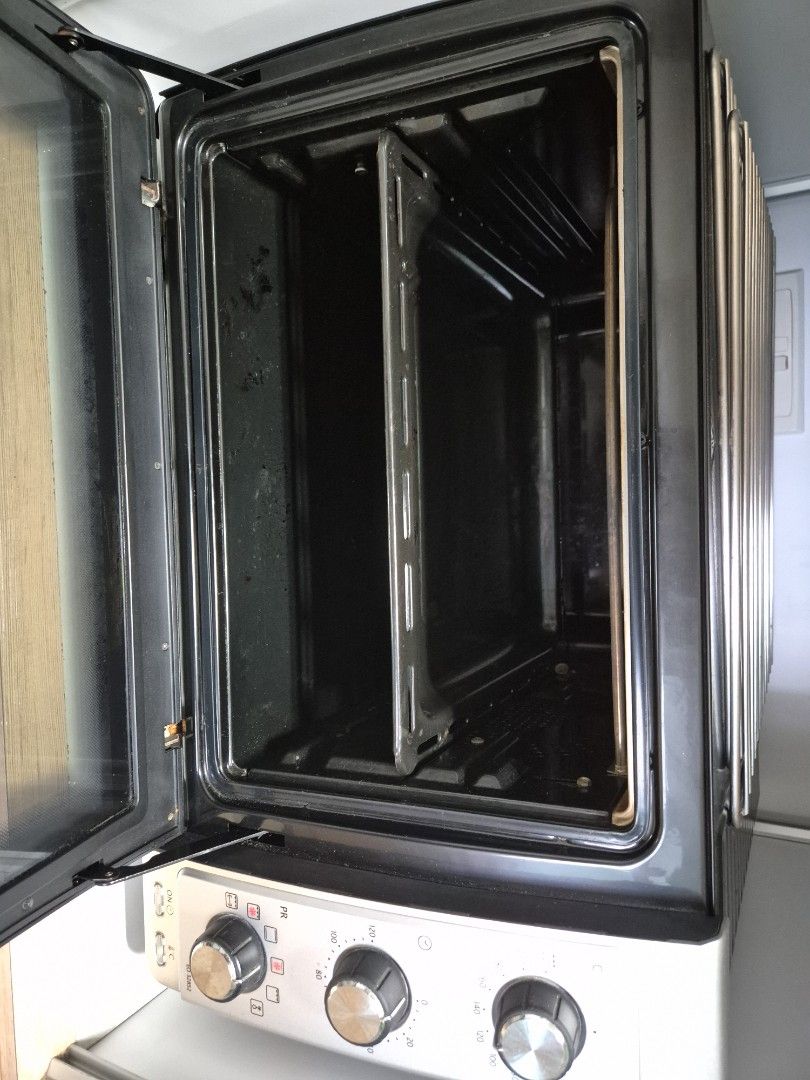 Oven65074399748226111