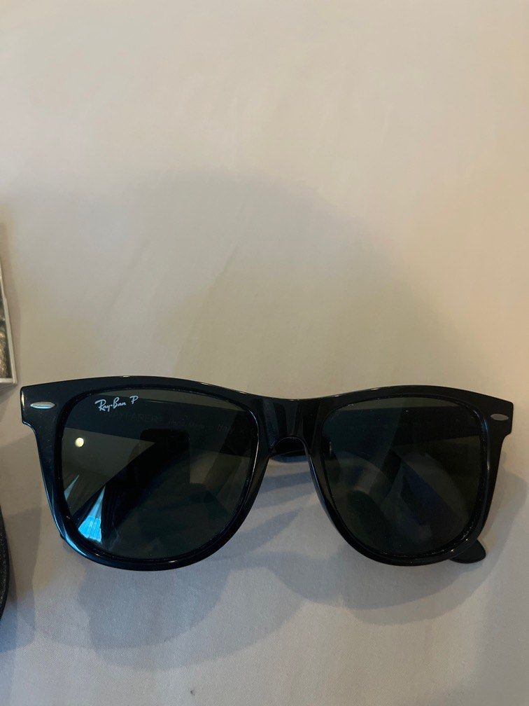 Rayban Wayferer (Category: Sunglasses & Eyewear) located in Taguig. Submitted by jitbug55 (Listing ID 1338537401, Image 2). Description: Used a few times only and have been in storage for a long time. Polarized. Current srp is 16K for the regular one. .