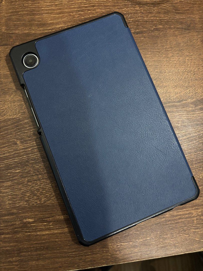 Samsung Galaxy Tab - A9 64GB Wifi (Category: Android) located in Quezon City. Submitted by loui3 (Listing ID 1338597285, Image 3). Description: MEETUP ONLY, No shipping Bought around July 2024 in Samsung store Vertis North includes Tempered Glass and Cover - **Display**: 8.7-inch TFT LCD with a resolution of 800 x 1340 pixels. - **Processor**: Mediatek Helio G99 chipset. - **RAM**: Options of 4GB or 8GB. - **Storage**: 64GB or 128GB, expandable v
