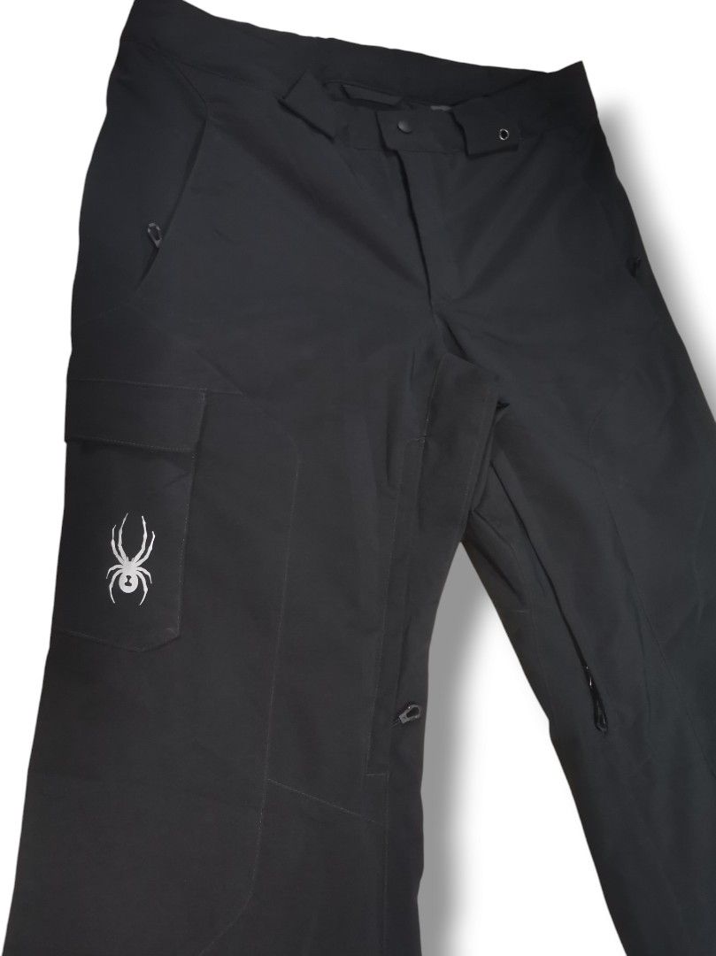Spyder troublemaker pants Men s Fashion Bottoms Trousers on Carousell