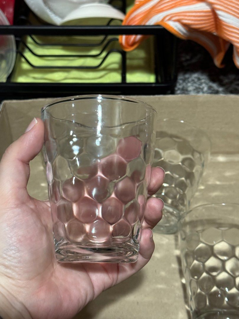 4 pcs Drinking Glass Dinnerware (Category: Dinnerware & Cutlery) located in Paranaque City. Submitted by _moonshop (Listing ID 1338670369, Image 2). Description: .