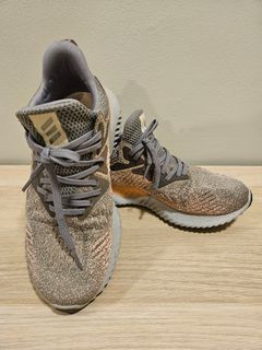(Category: ) located in . Submitted by the_thrift_project (Listing ID 1338770889, Image 1). Description: .