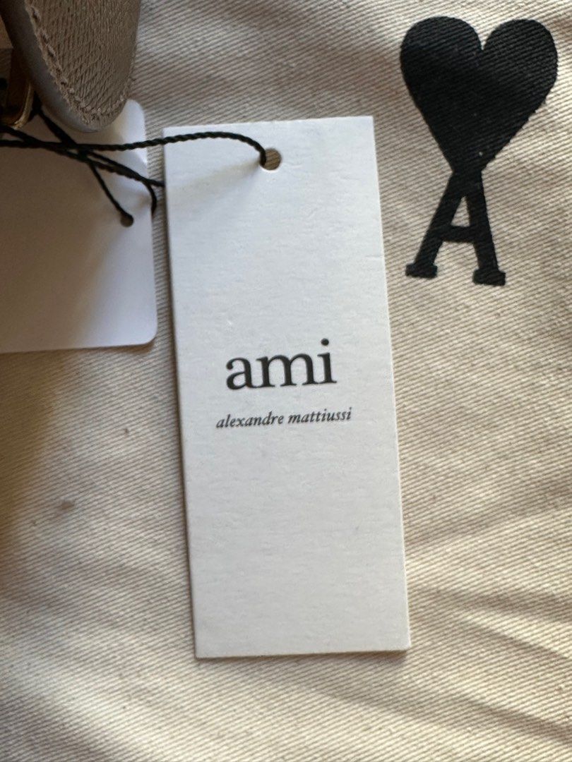 AMI Paris Logo-Plaque Round Shoulder Bag (Category: Luxury Bags & Wallets) located in Manila. Submitted by phfornow (Listing ID 1338712976, Image 3). Description: Like New 💯 Authentic With Dust Bag .