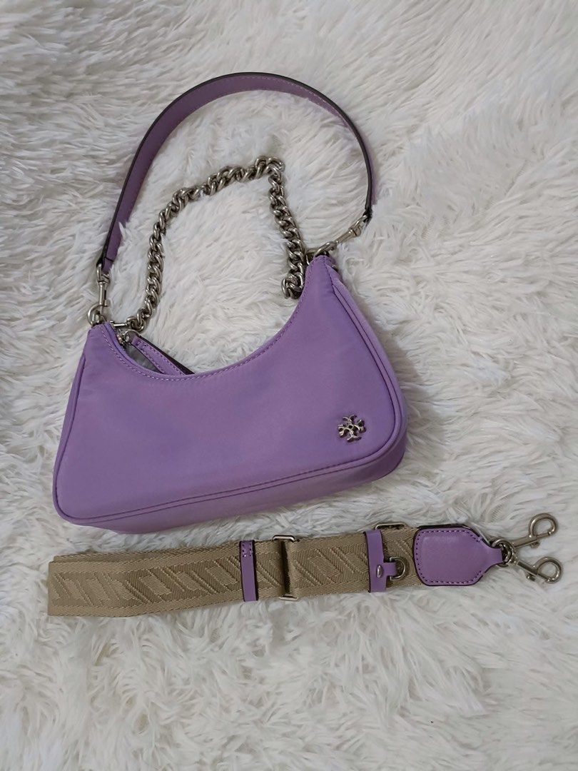 Authentic Tory Burch Small Mercer Spazzolato Crescent Bag (Category: Luxury Bags & Wallets) located in Quezon City. Submitted by jhaediah (Listing ID 1338791431, Image 1). Description: good as new original.