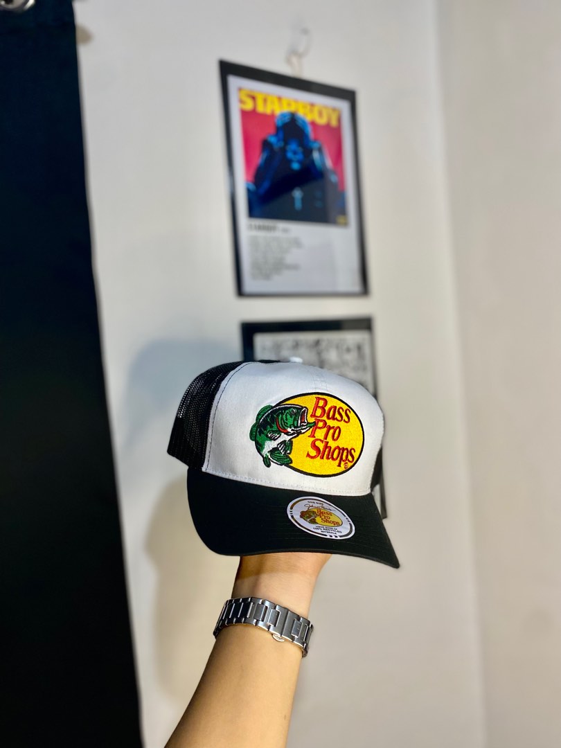 Bass Pro Shop Two tone Embroidered, Men's Fashion, Watches ...