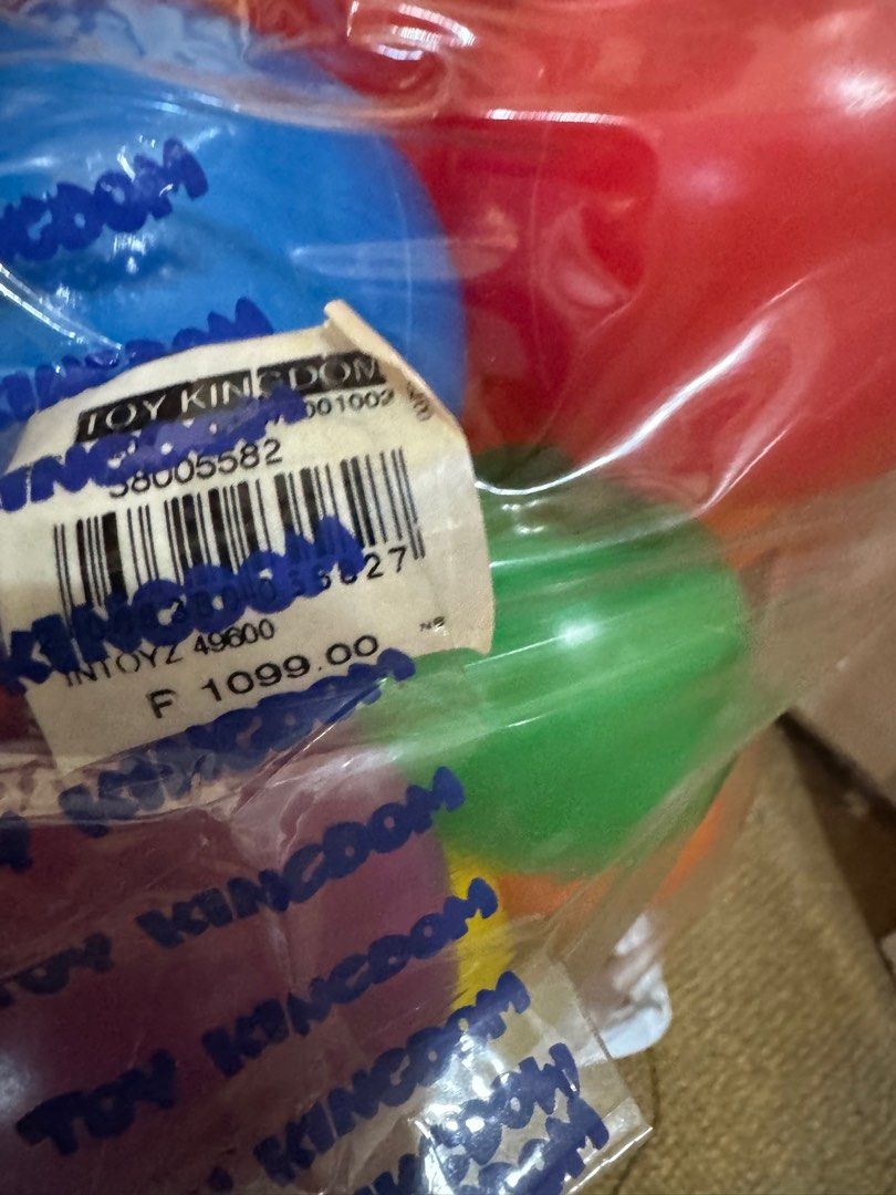 Colored Plastic Balls (Category: Infant Playtime) located in Muntinlupa City. Submitted by bianx555 (Listing ID 1338655130, Image 2). Description: .