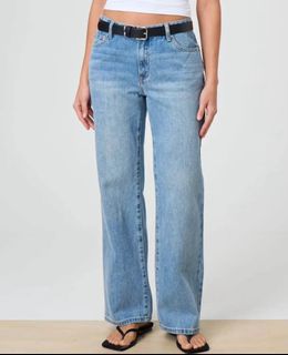 (Category: ) located in . Submitted by _bbwardrobe_ (Listing ID 1338762244, Image 1). Description: .