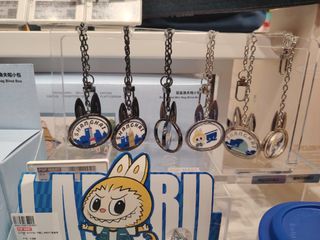 (Category: ) located in . Submitted by cloudchaser13 (Listing ID 1338780563, Image 1). Description: .