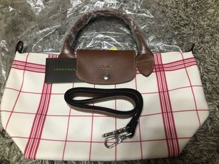 （分類：）位於 。 由 lovebagstore 提交（商品編號 1338782789，圖片 1）。簡介： 。